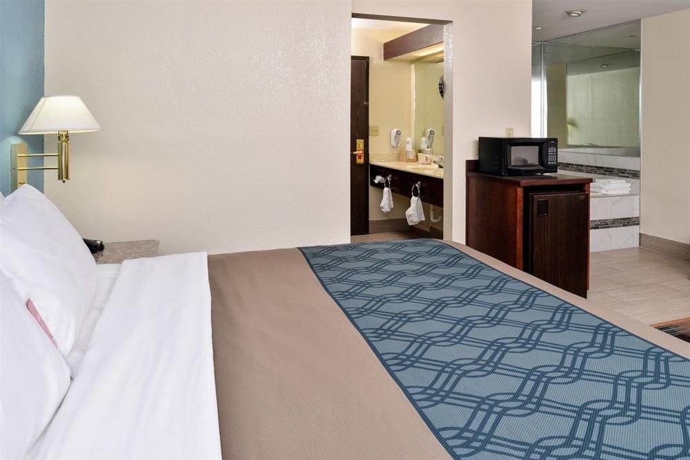 Econo Lodge Inn & Suites Shelbyville Exterior foto